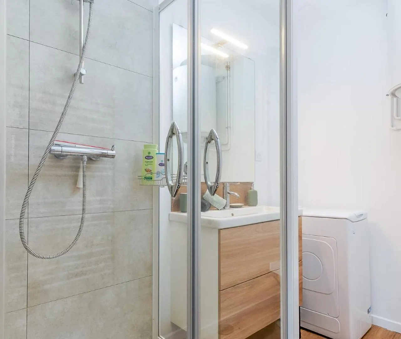 Cosy Nest - Parking - Netflix Apartment Valence