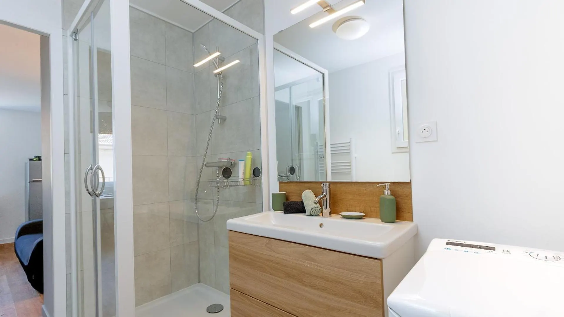 Cosy Nest - Parking - Netflix Apartment Valence